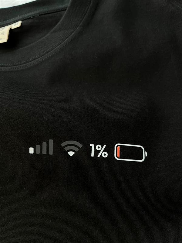 T-shirt chargé à pleine capacité avec WIFI